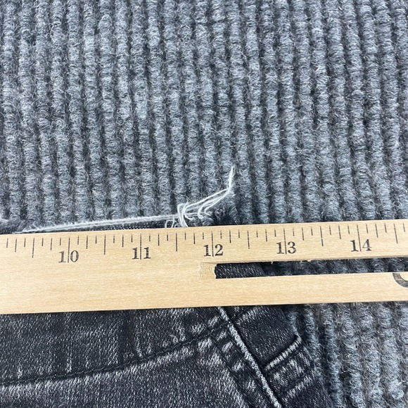 Arizona Jeans Shorts Womens 5 Black Denim Distressed Cut Off‎ Fringe Mid 24x2 - Picture 9 of 14